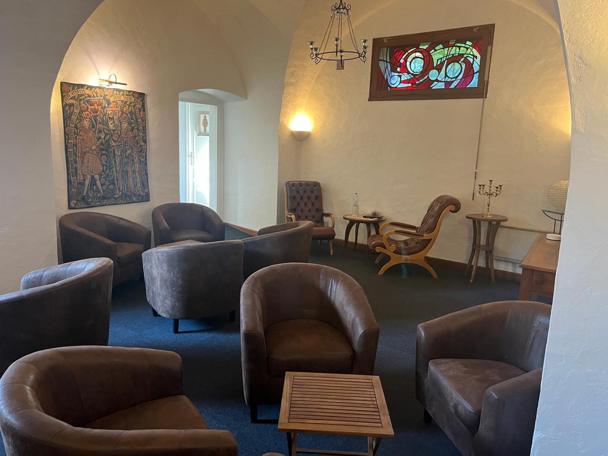 La Cour Carree Hotel Perrier Luaran gambar